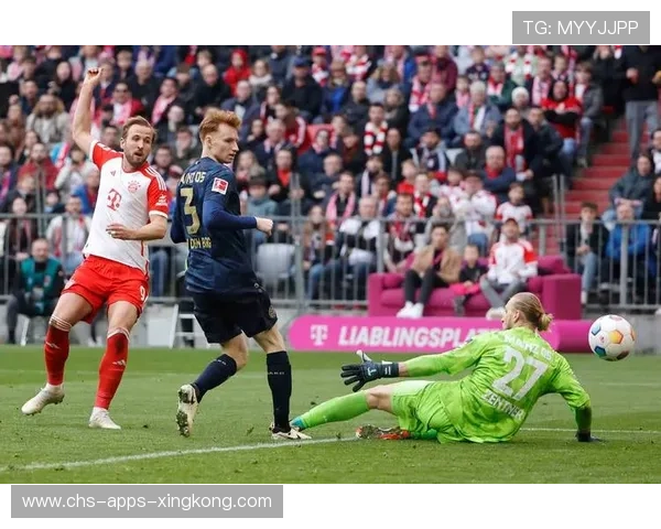 凯恩高速插上抽射再度得分，拜仁攻势完全释放