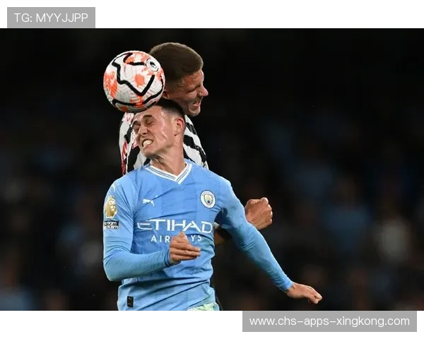 纽卡斯尔哈维巴恩斯杀入禁区低射成功